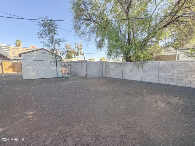 $999 | 1834 East Yale Street, Phoenix, AZ 85006