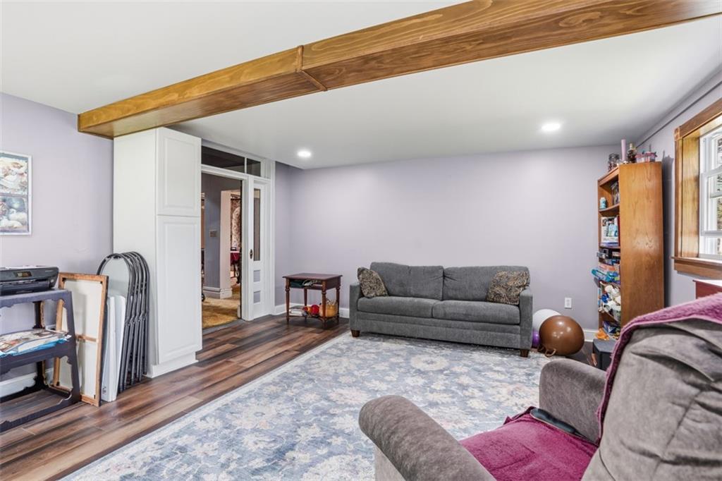 488 Great Belt Road Butler, PA 16002 - Photo 7 of 27