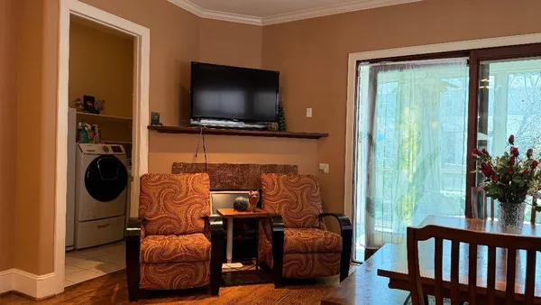 $578,000 | 2334 Camden Drive, Houston, TX 77021