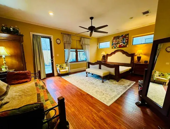 $578,000 | 2334 Camden Drive, Houston, TX 77021