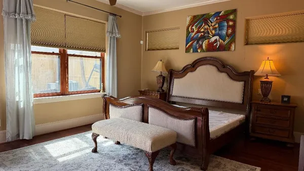 $578,000 | 2334 Camden Drive, Houston, TX 77021