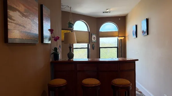 $578,000 | 2334 Camden Drive, Houston, TX 77021