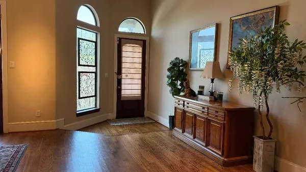 $578,000 | 2334 Camden Drive, Houston, TX 77021