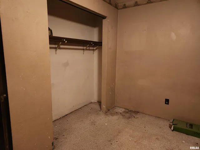 $85,000 | 3547 North Illinois Highway, Waltonville, IL 62894