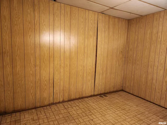 $85,000 | 3547 North Illinois Highway, Waltonville, IL 62894