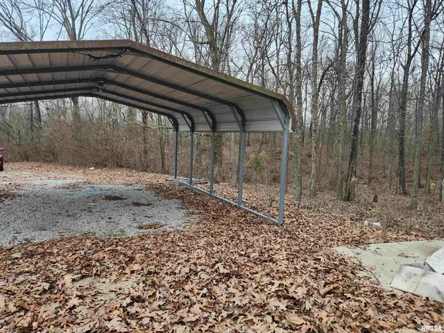 $85,000 | 3547 North Illinois Highway, Waltonville, IL 62894