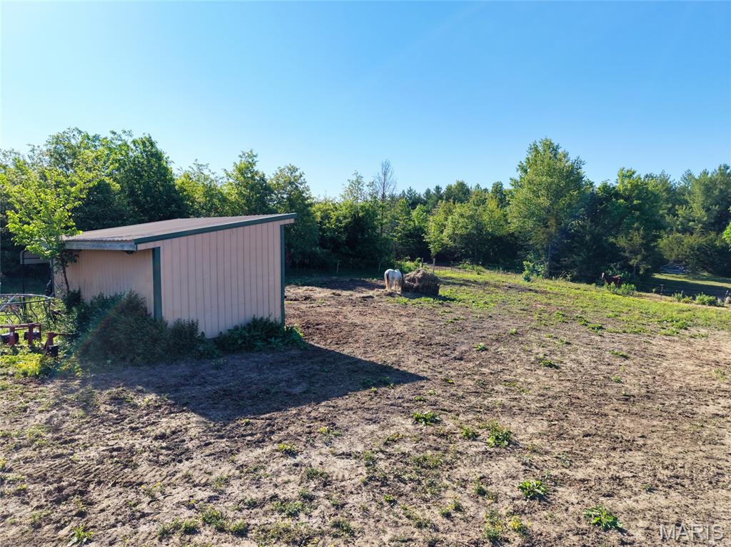 8700 Hartley Road Centralia, MO 65240 - Photo 27 of 29