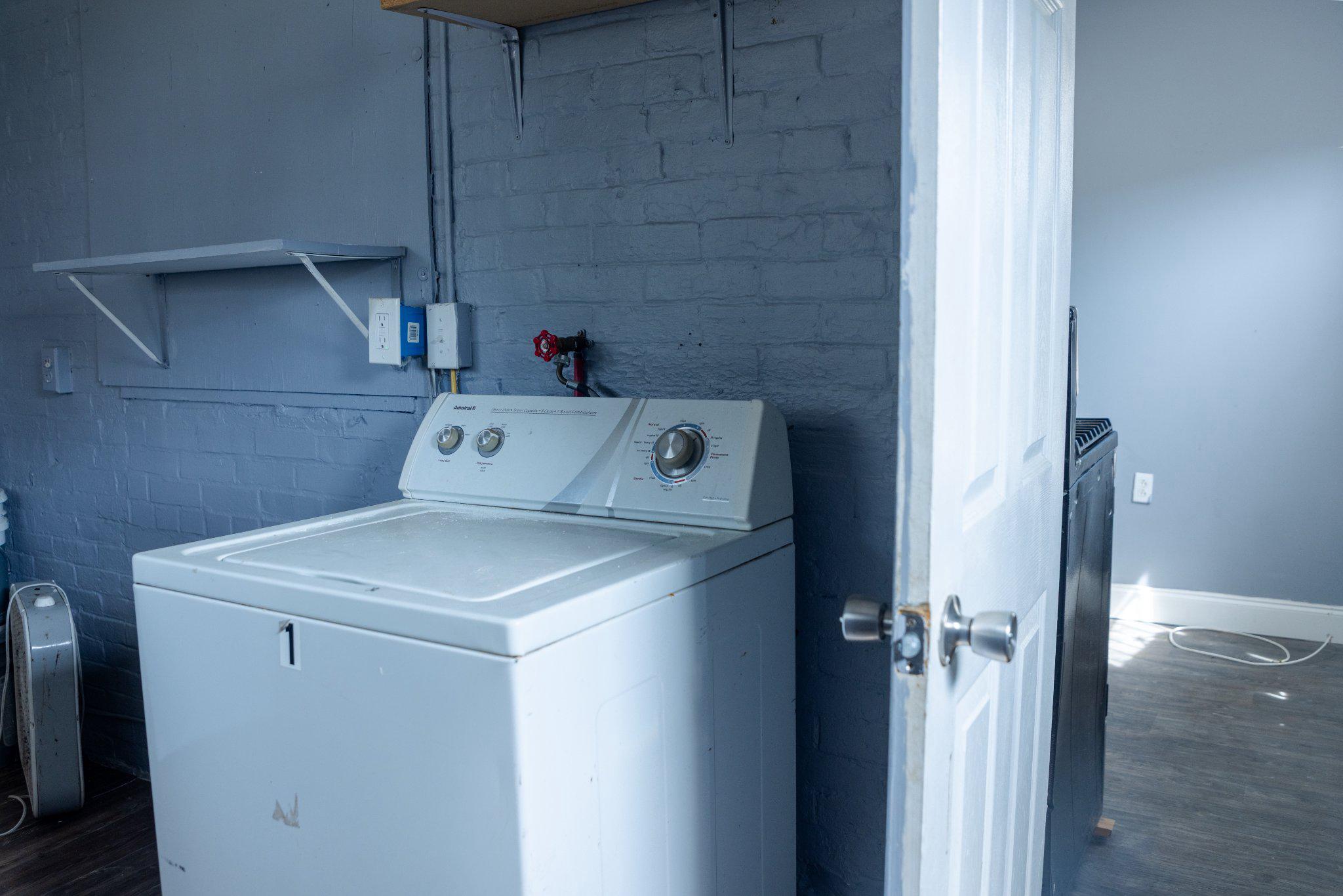 4844 North Front Street Philadelphia, PA 19120 - Photo 14 of 33 Bright laundry space with modern appliances.