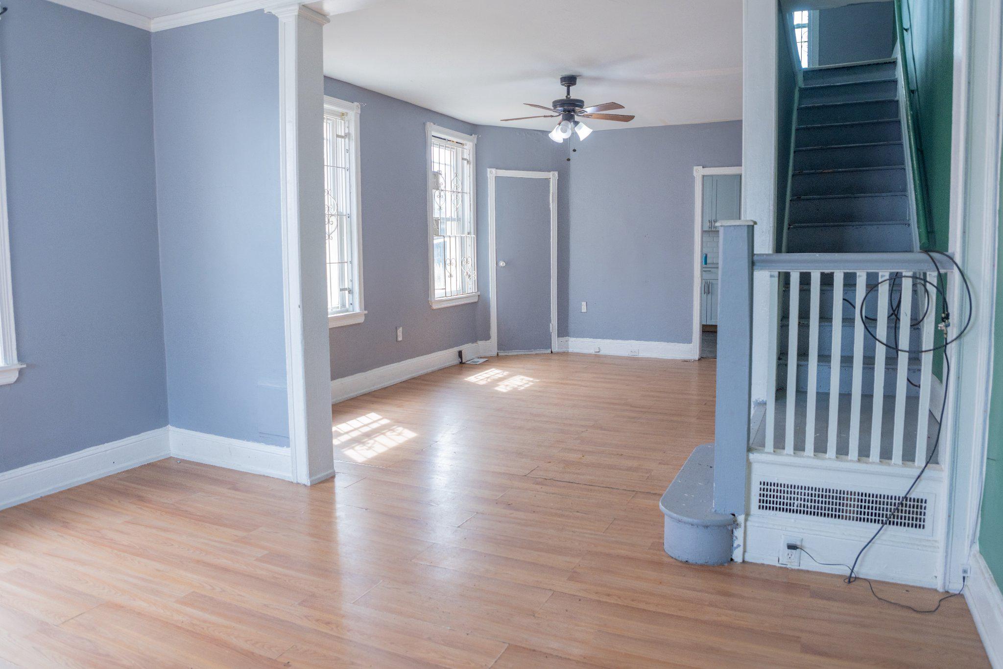 4844 North Front Street Philadelphia, PA 19120 - Photo 2 of 33 Spacious, sunlit living are.