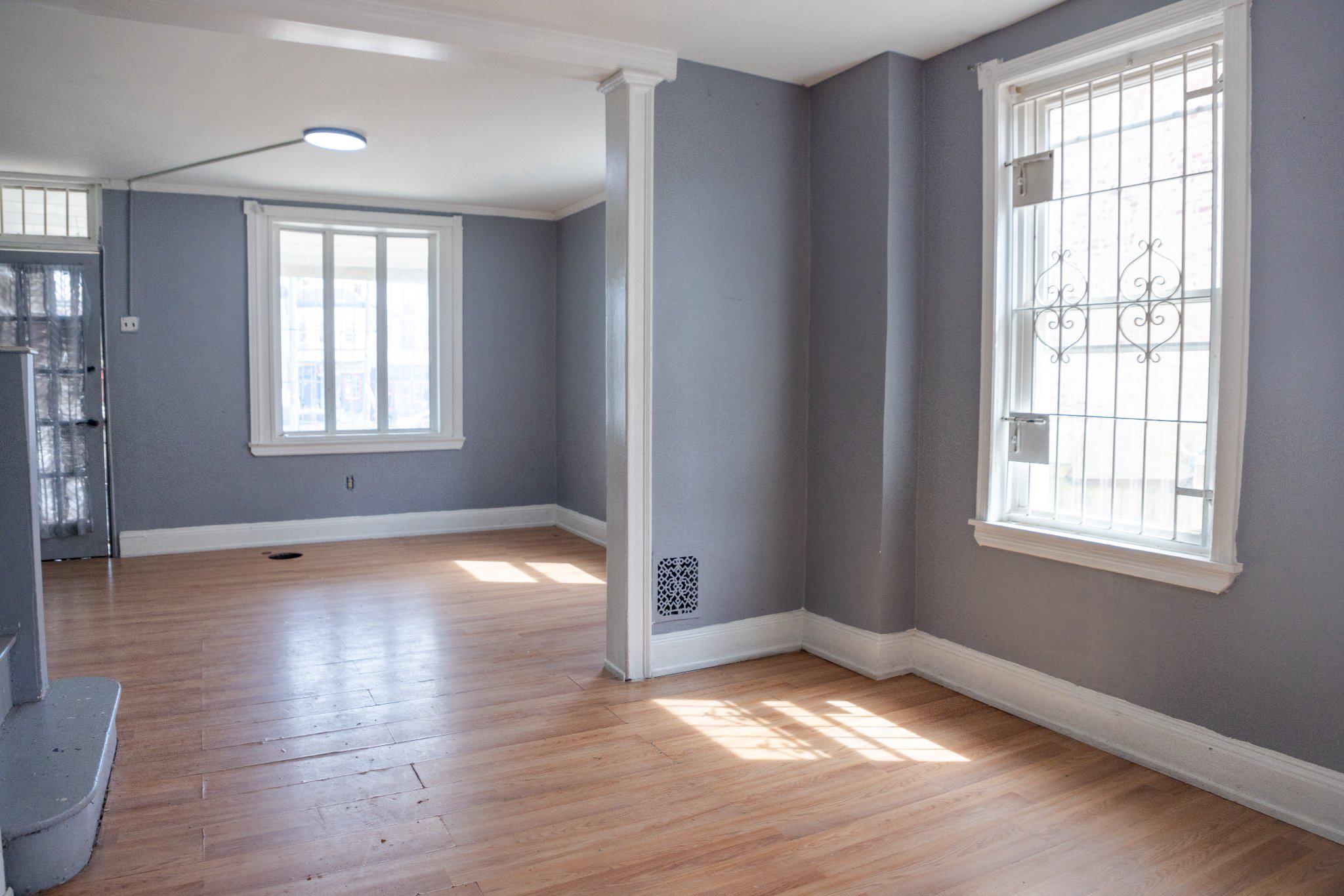 4844 North Front Street Philadelphia, PA 19120 - Photo 6 of 33 Dining area