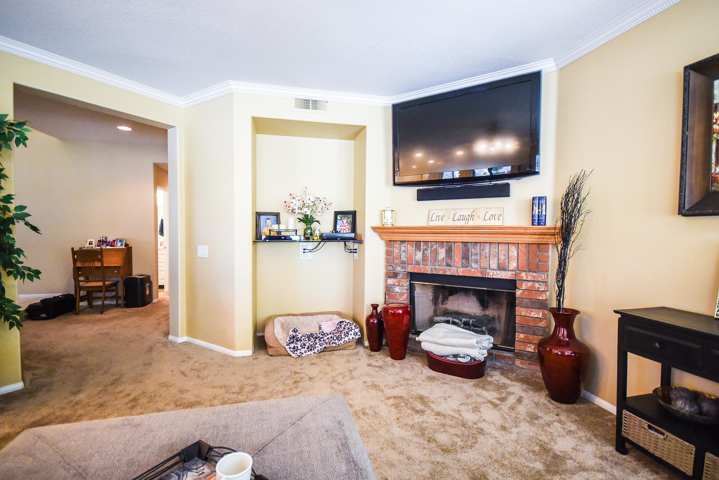29261 Sequoia Road Canyon Country, CA 91387 - Photo 13 of 53 RealEstate-0553