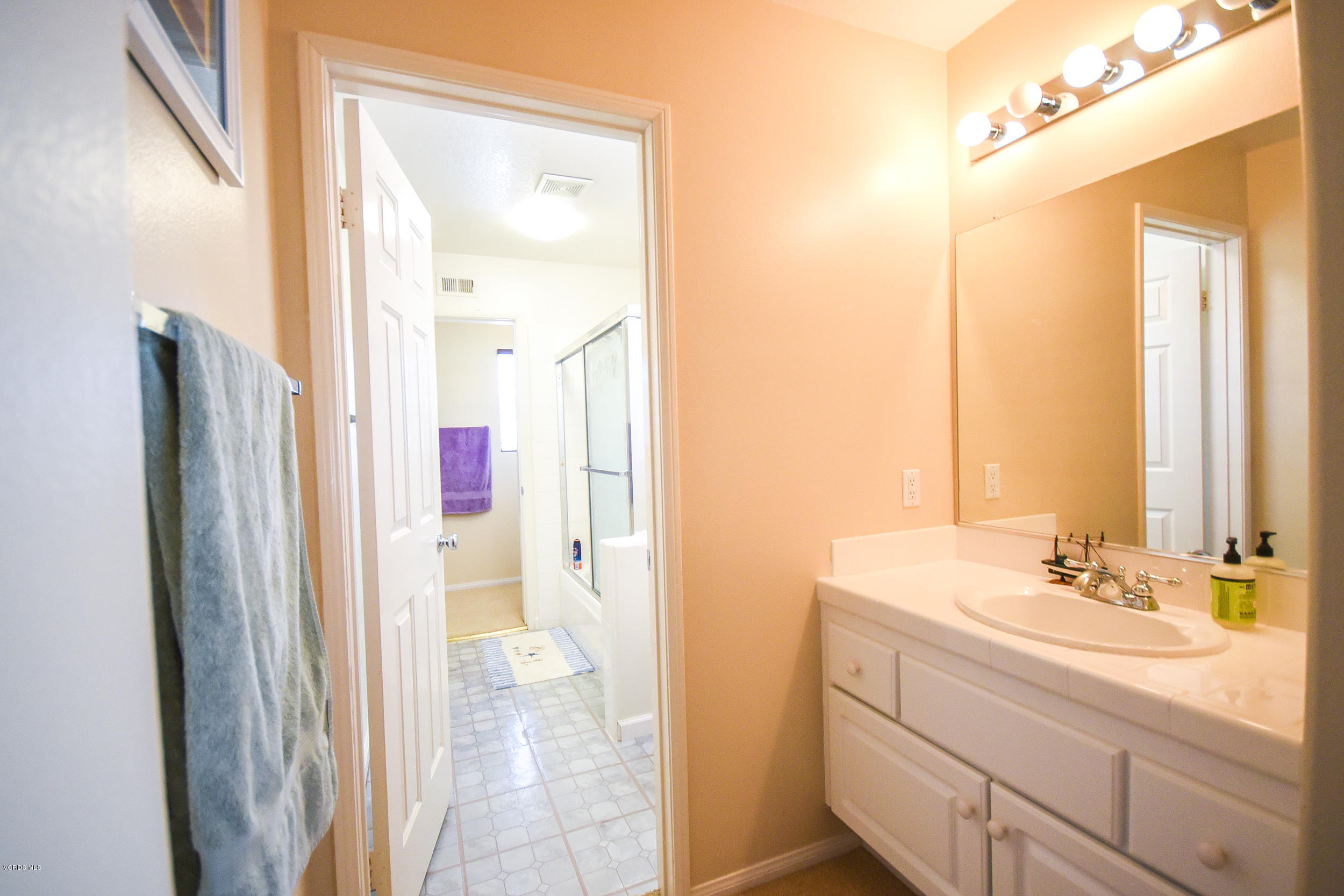 29261 Sequoia Road Canyon Country, CA 91387 - Photo 36 of 53 RealEstate-0531