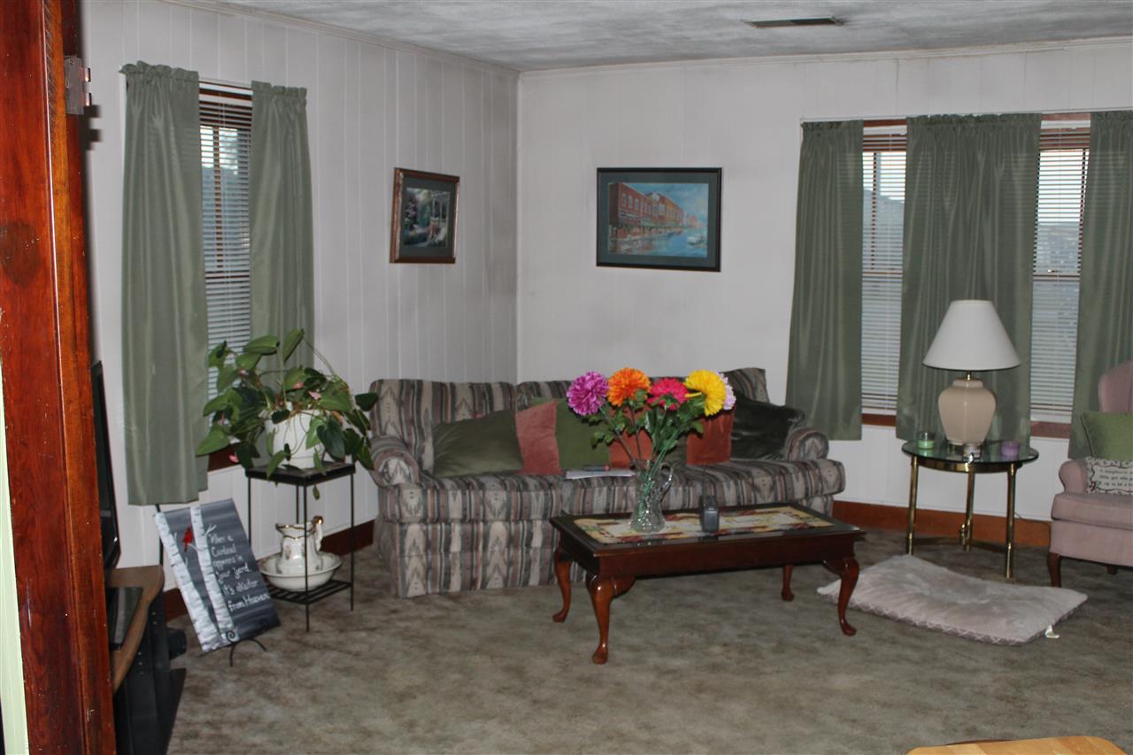318 Highland Lick Road Russellville, KY 42276 - Photo 3 of 18 Gallery Image 3