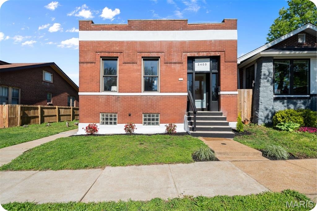 5405 Michigan Avenue St. Louis, MO 63111 - Photo 1 of 39