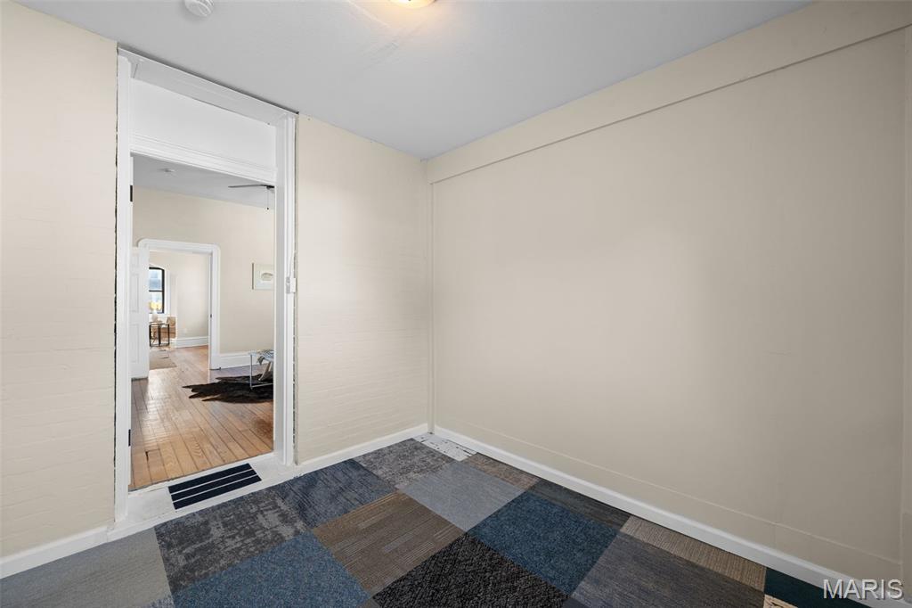 5405 Michigan Avenue St. Louis, MO 63111 - Photo 24 of 39