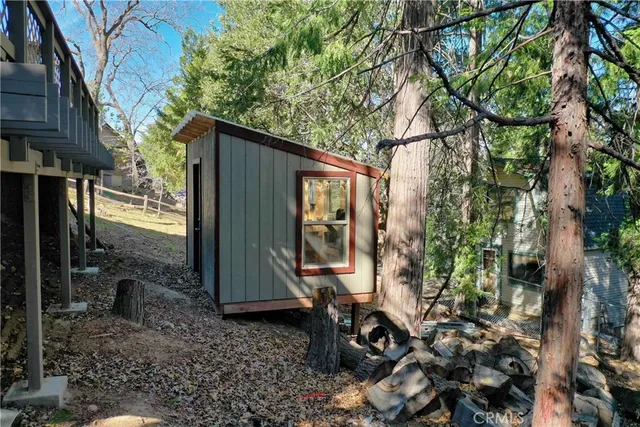 $449,998 | 1289 Aleutian Drive, Lake Arrowhead, CA 92352