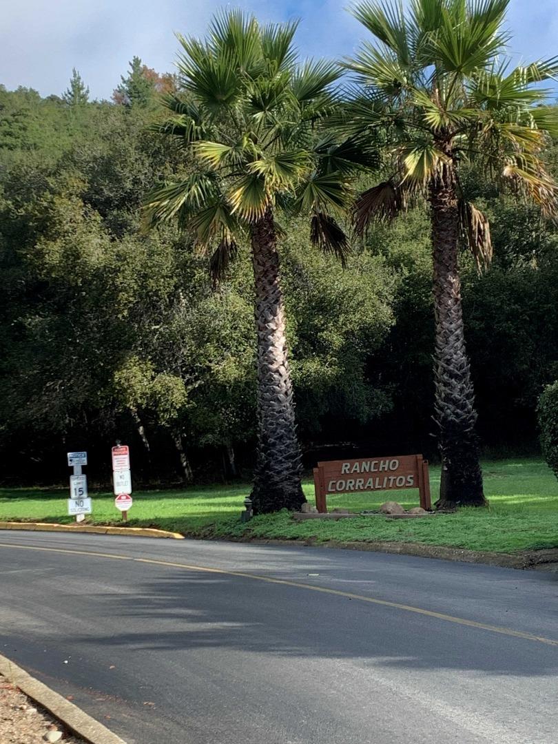 270 Hames Road, Unit 55 Watsonville, CA 95076 - Photo 34 of 53 a view of a yard