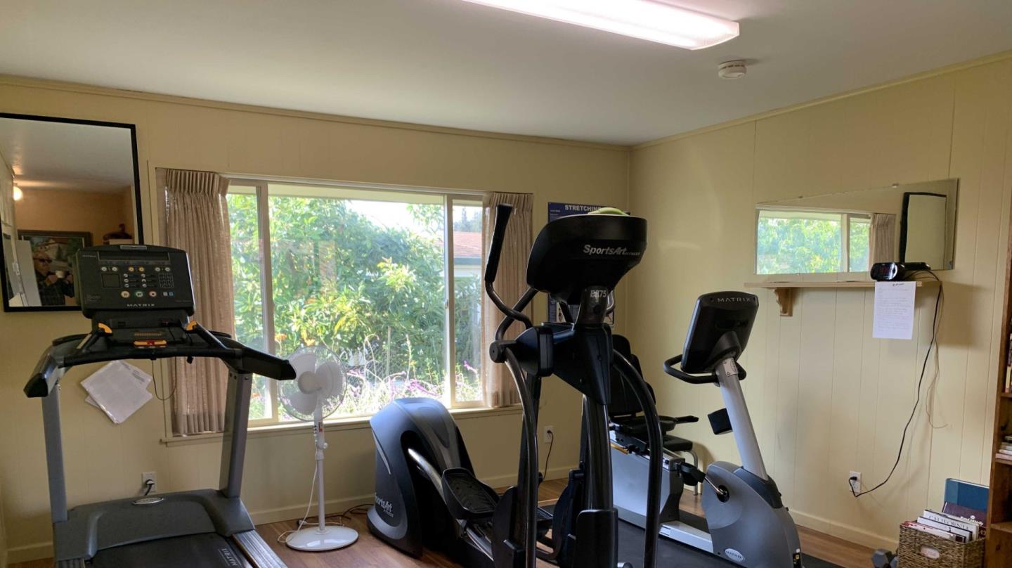 270 Hames Road, Unit 55 Watsonville, CA 95076 - Photo 41 of 53 a view of a room with gym equipment