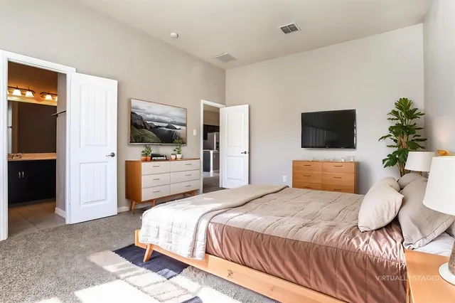 $1,810 | 703 Woodcrest Drive, Ennis, TX 75119