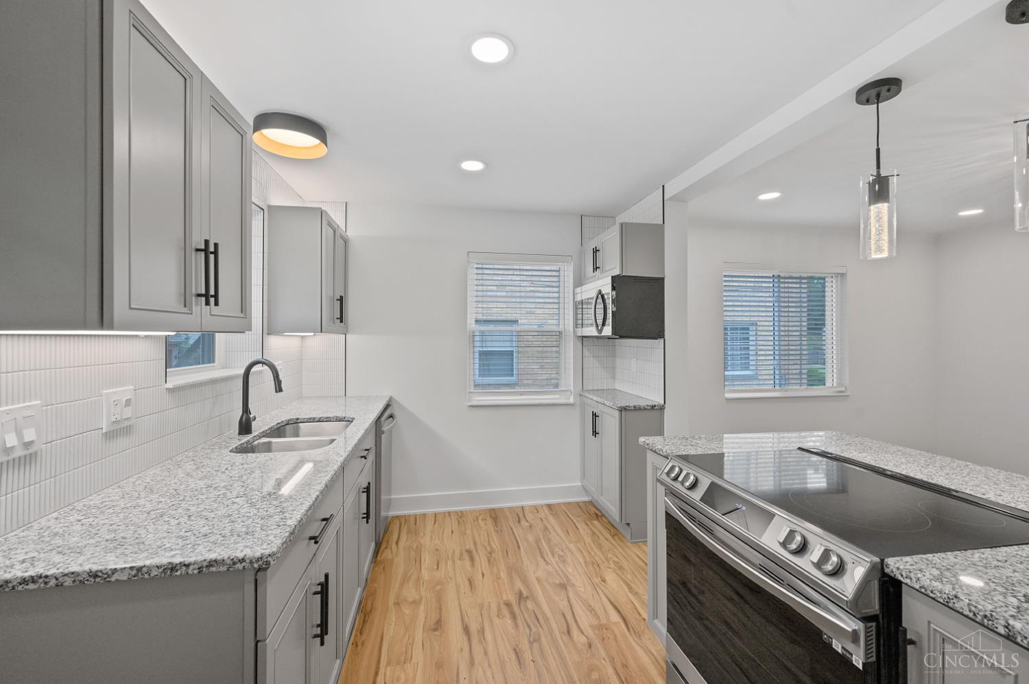 3622 Brotherton Road, Unit 1 Cincinnati, OH 45209 - Photo 8 of 14
