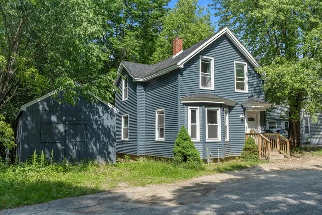 $279,000 | 62 7th Street, Auburn, ME 04210