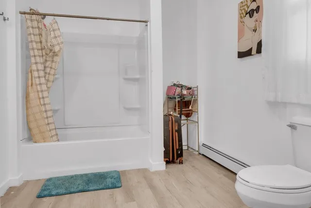 $279,000 | 62 7th Street, Auburn, ME 04210