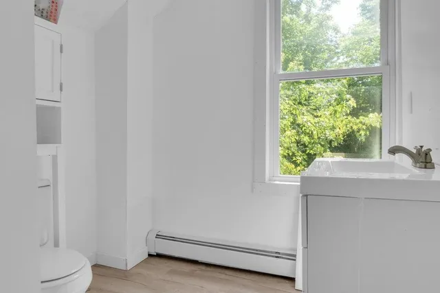 $279,000 | 62 7th Street, Auburn, ME 04210