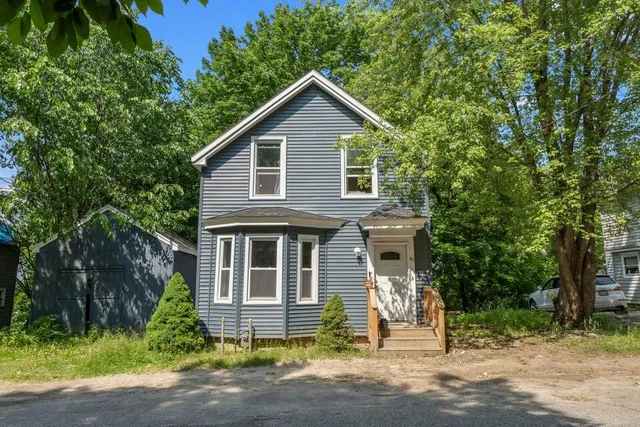 $279,000 | 62 7th Street, Auburn, ME 04210