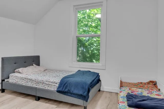 $279,000 | 62 7th Street, Auburn, ME 04210