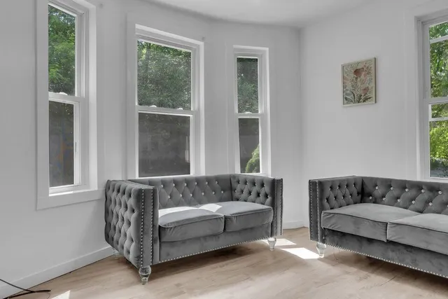 $279,000 | 62 7th Street, Auburn, ME 04210