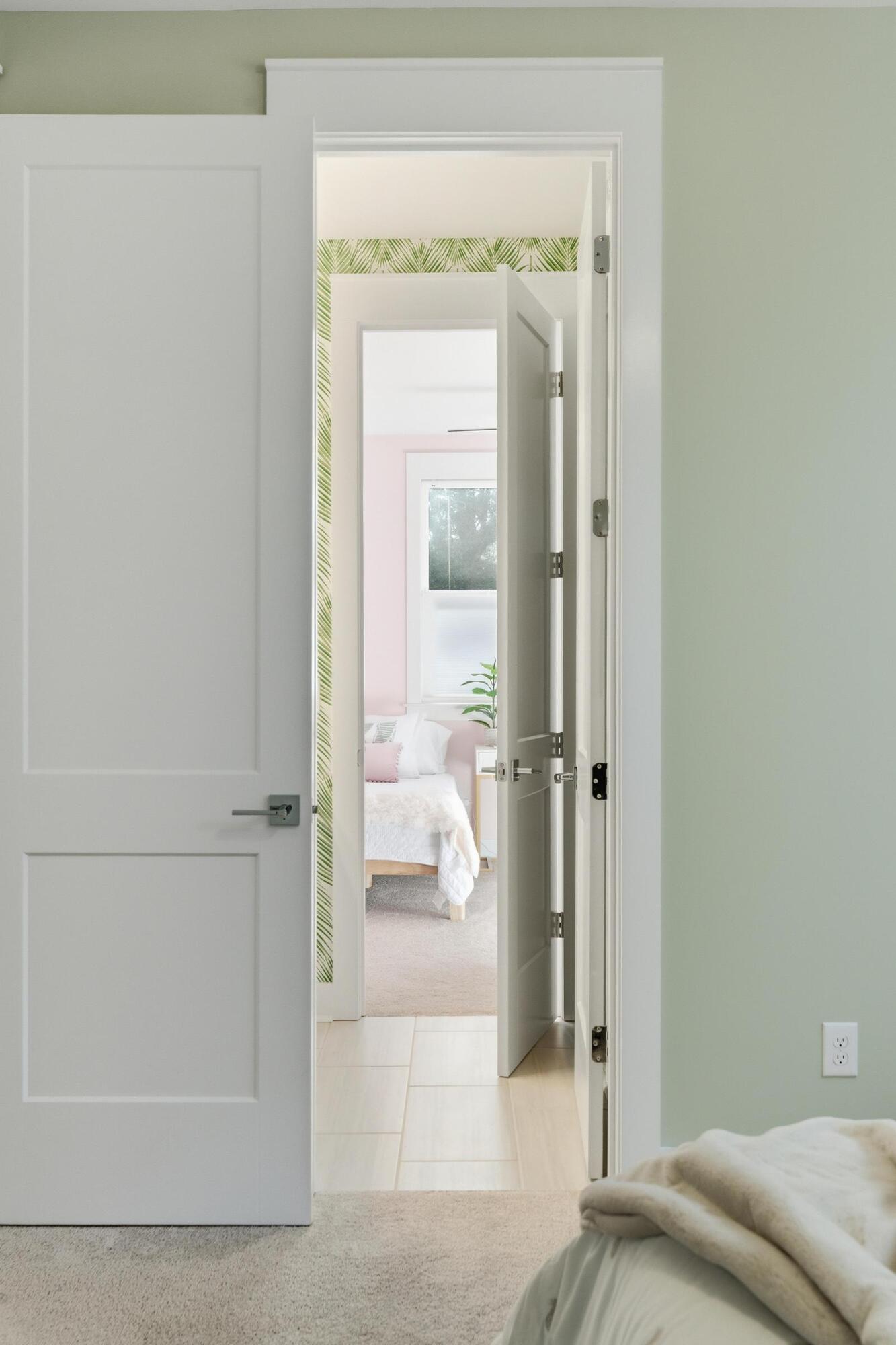 7 Davan Drive Charleston, SC 29407 - Photo 33 of 42 View to Jack and Jill bathroom