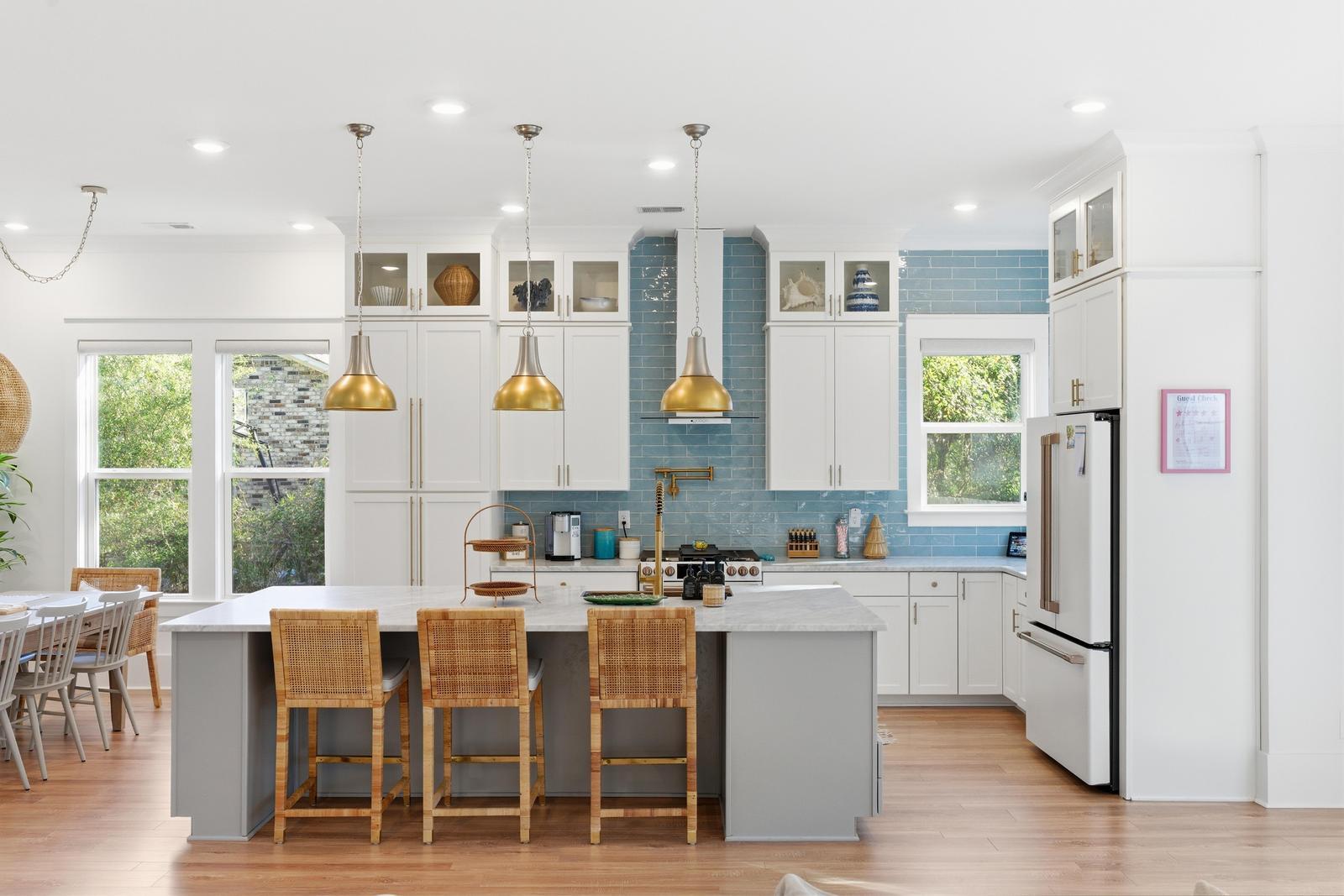 7 Davan Drive Charleston, SC 29407 - Photo 9 of 42 Gourmet Kitchen