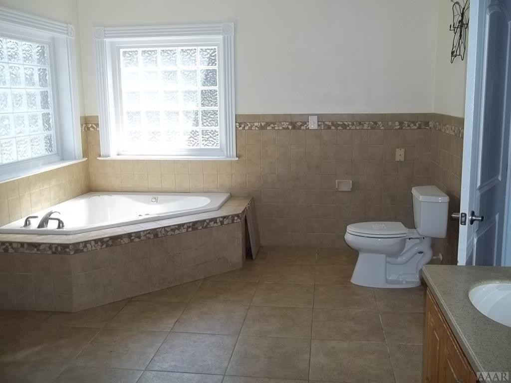 579 Snowden Road Moyock, NC 27958 - Photo 11 of 12 Master Bathroom