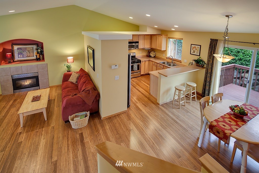 18013 29th Avenue Southeast Bothell, WA 98012 - Photo 2 of 18