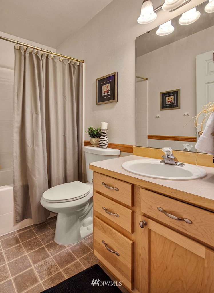18013 29th Avenue Southeast Bothell, WA 98012 - Photo 11 of 18