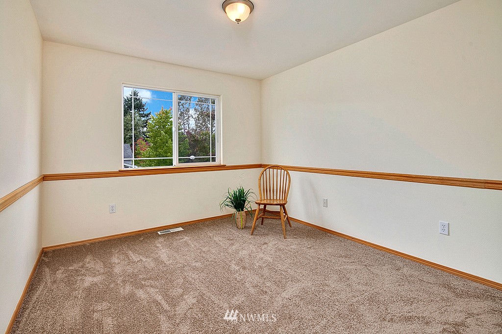 18013 29th Avenue Southeast Bothell, WA 98012 - Photo 12 of 18