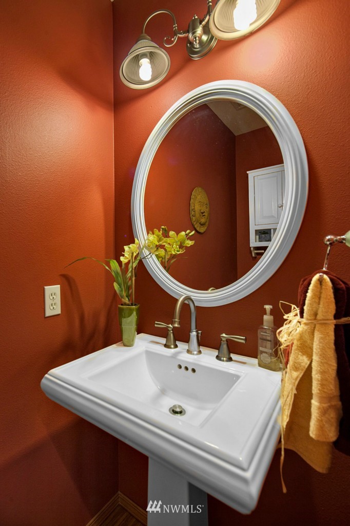 18013 29th Avenue Southeast Bothell, WA 98012 - Photo 15 of 18