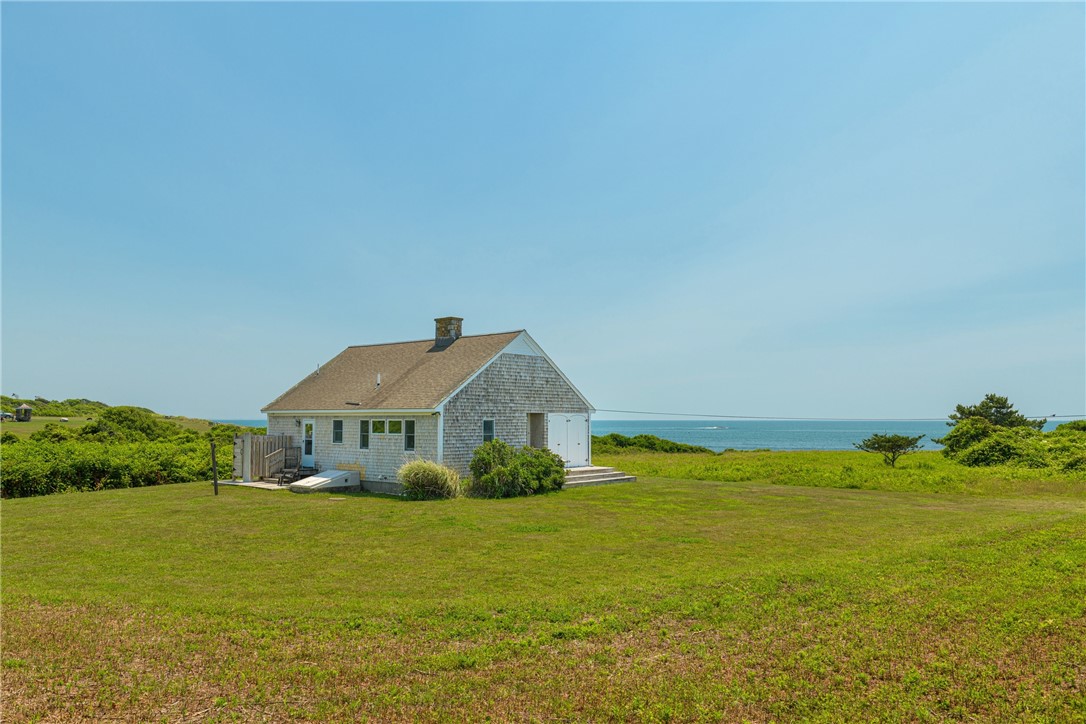 73 Quaker Hill Road Little Compton, RI 02837 - Photo 13 of 29