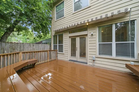 $539,000 | 5539 Kiam Street, Houston, TX 77007