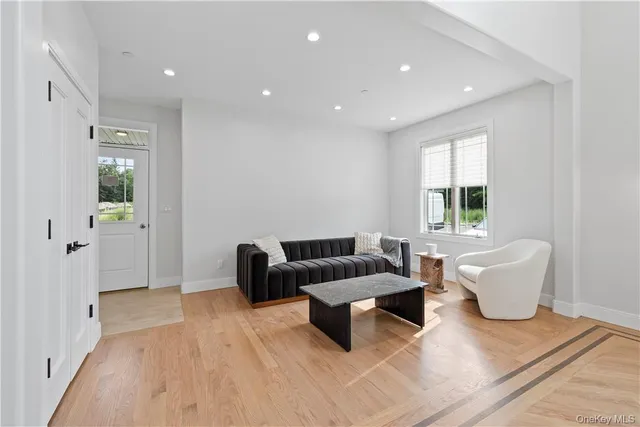 $749,000 | 16 Dessau Circle, Spring Valley, NY 10977