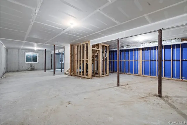 $749,000 | 16 Dessau Circle, Spring Valley, NY 10977