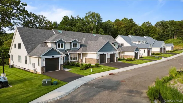 $749,000 | 16 Dessau Circle, Spring Valley, NY 10977