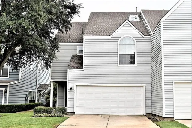 a view of a white house