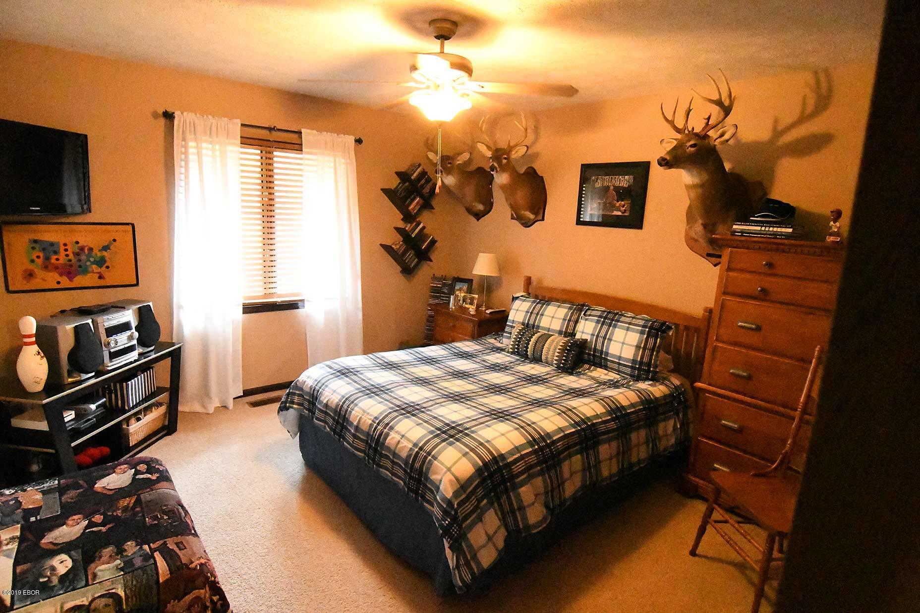 5156 Woodard Road Salem, IL 62881 - Photo 14 of 25