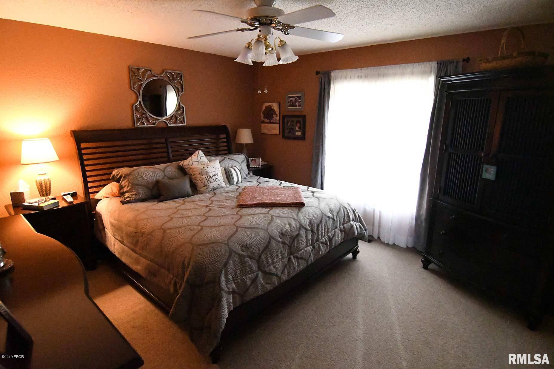 5156 Woodard Road Salem, IL 62881 - Photo 10 of 25