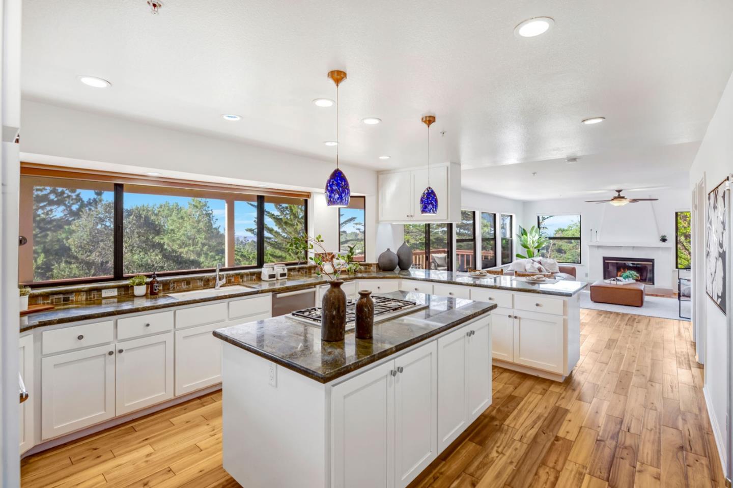 25460 Boots Road Monterey, CA 93940 - Photo 10 of 25 Gallery Image 10