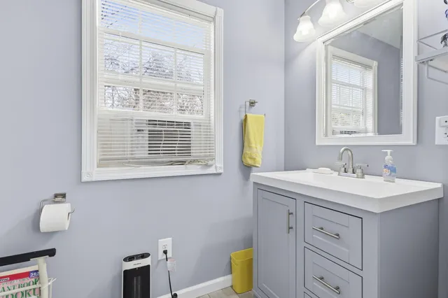 $219,900 | 3416 Butternut Street, Lambertville, MI 48144