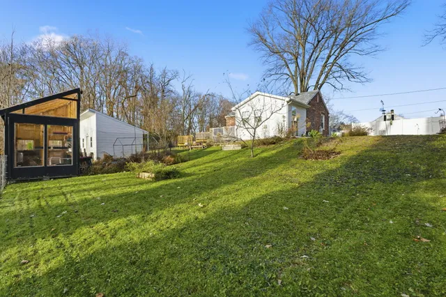 $219,900 | 3416 Butternut Street, Lambertville, MI 48144