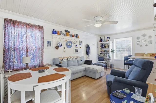 $219,900 | 3416 Butternut Street, Lambertville, MI 48144