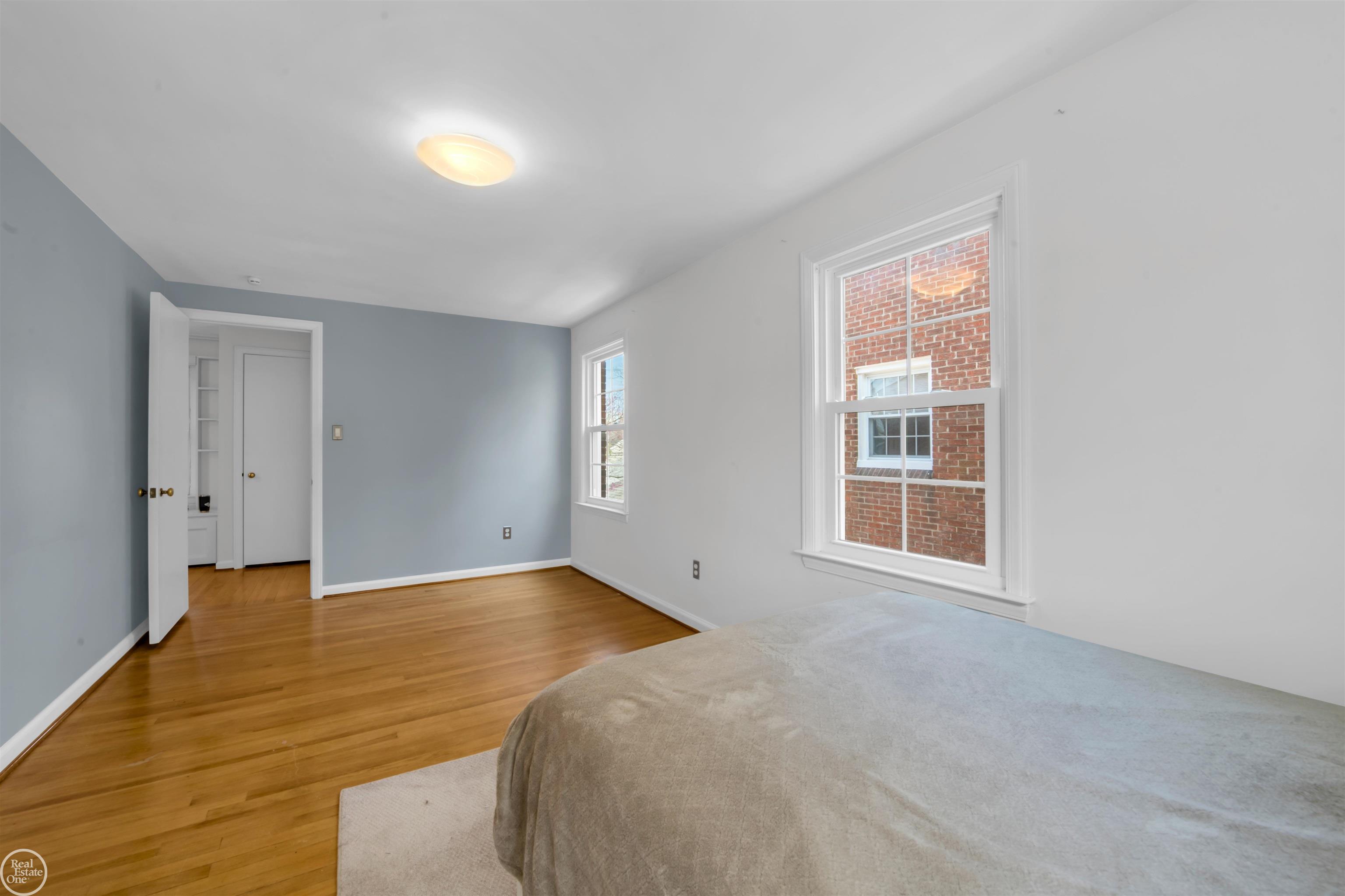 1808 Littlestone Road Grosse Pointe, MI 48236 - Photo 18 of 30 50107167-17.JPG